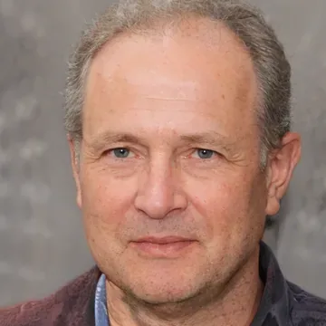 Tom W.